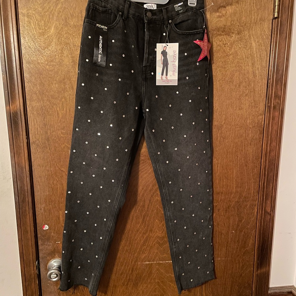 Black rhinestone jeans size 5/27 straight high rise New w Tags